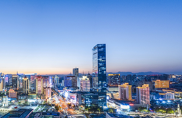 ܽĺӱʮ塱ح ۺʵԽ