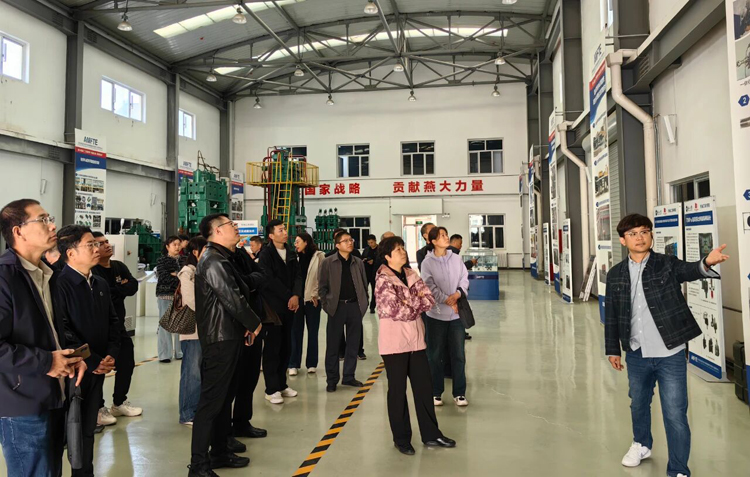 ۽ѧͨ ۸չפʡ˴չרл