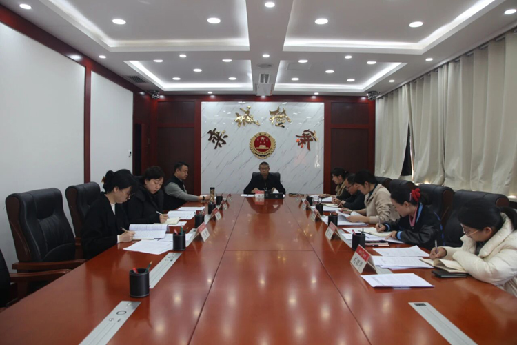 石家庄市栾城区检察院召开党组(扩大)会贯彻落实上级会议精神